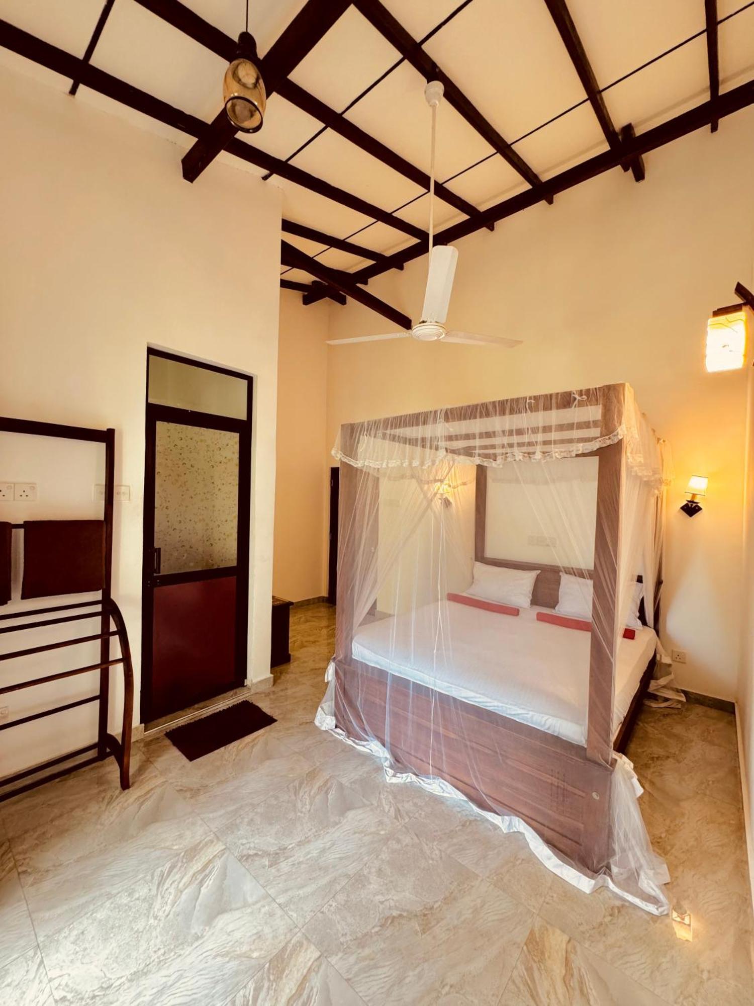 Riverwood Villa Weligama Habitación foto